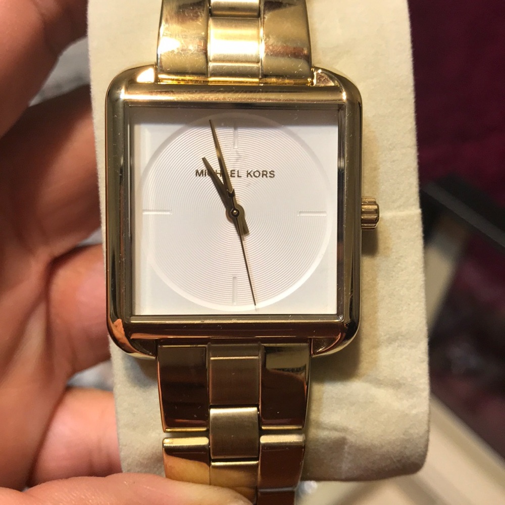 Gold Woman’s White Face Michael Kors Watch